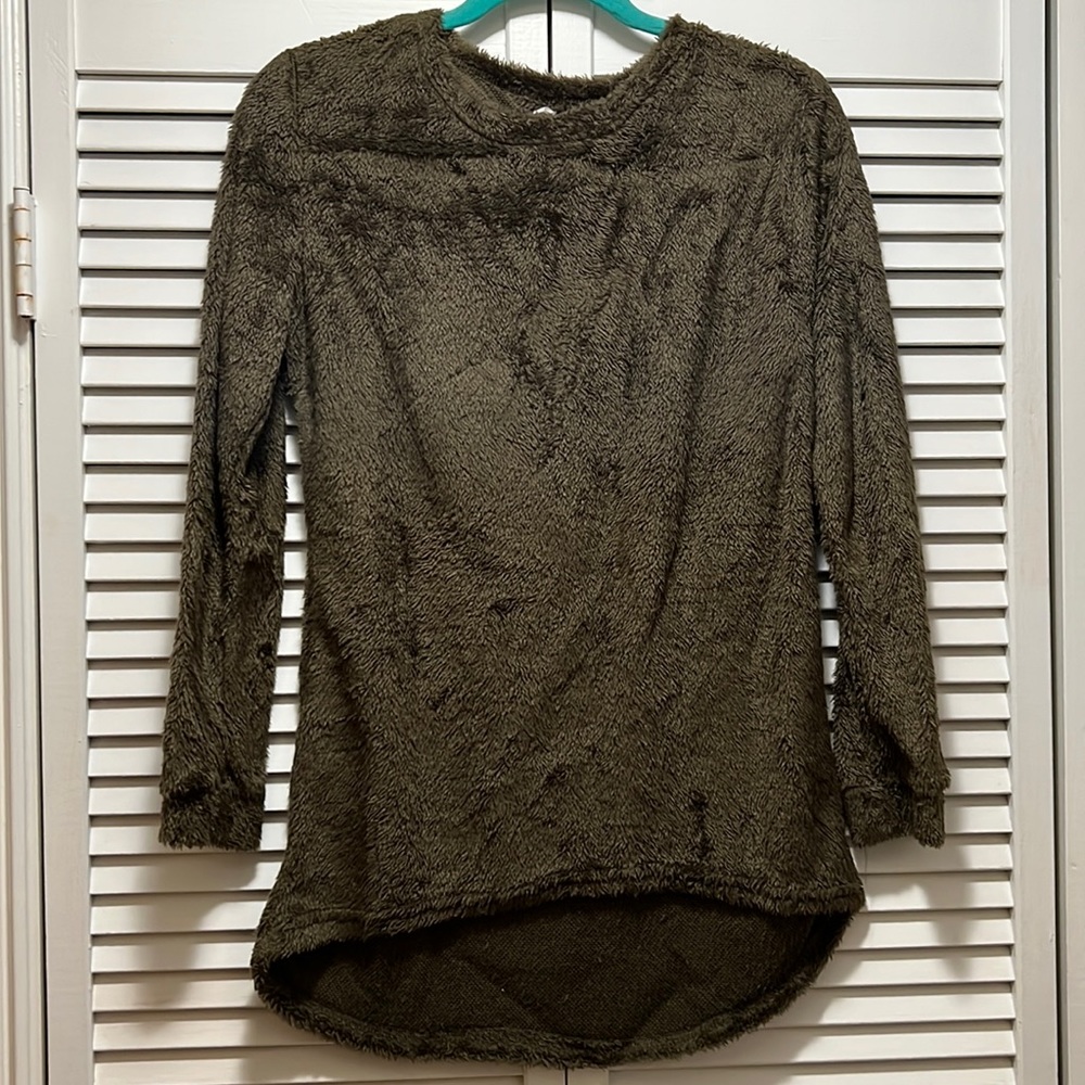 Green faux fur sweater